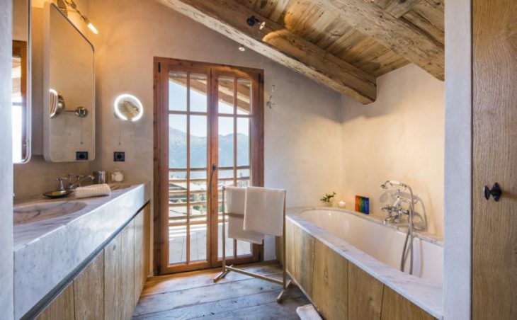 Chalet Aline, Verbier, Bathroom